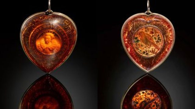 Uncovering History: Rare Tudor Pendant Auctioned for £100,000 | mpo online slot, goodbet303