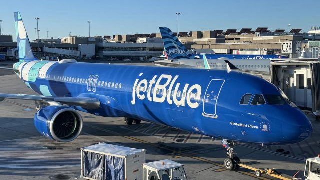 Rising Drone Threats: JetBlue Pilot's Close Call at JFK Sparks Concern | slot toto bejo 789, rtp cou