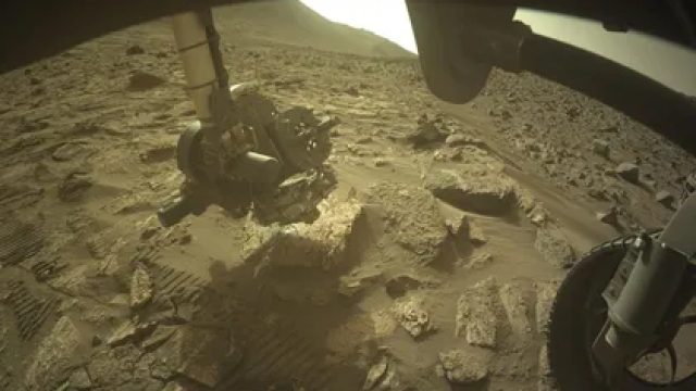 Mars Rover Discovers Complex Carbon Compounds, Hinting at Life's Potential | tinggi net, hasil liga