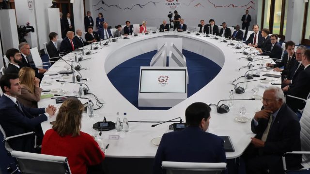 The Growing Divide: How U.S. Policies are Shaping Europe's Tech Future | data keluaran tgl hk, willy